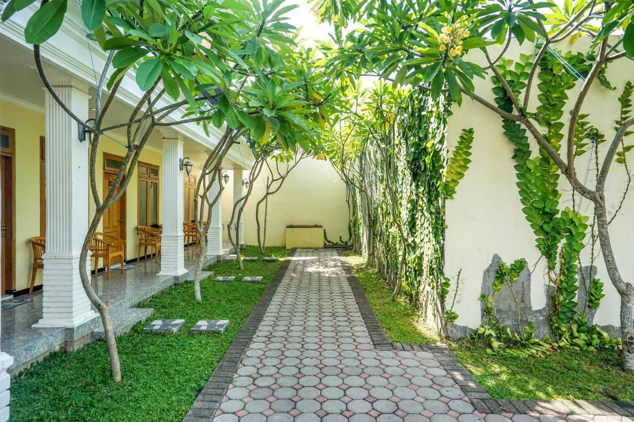 Oyo 522 Majapahit Homestay Syariah 2 Banyuwangi  Exteriér fotografie